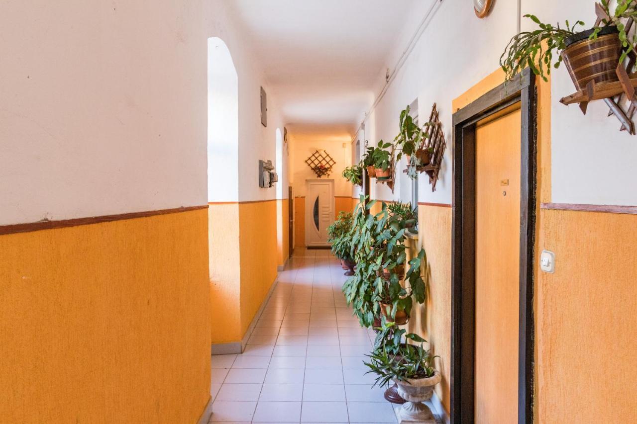 Apartman Lussi Pula Exterior photo