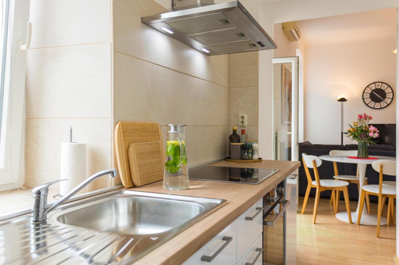 Apartman Lussi Pula Exterior photo